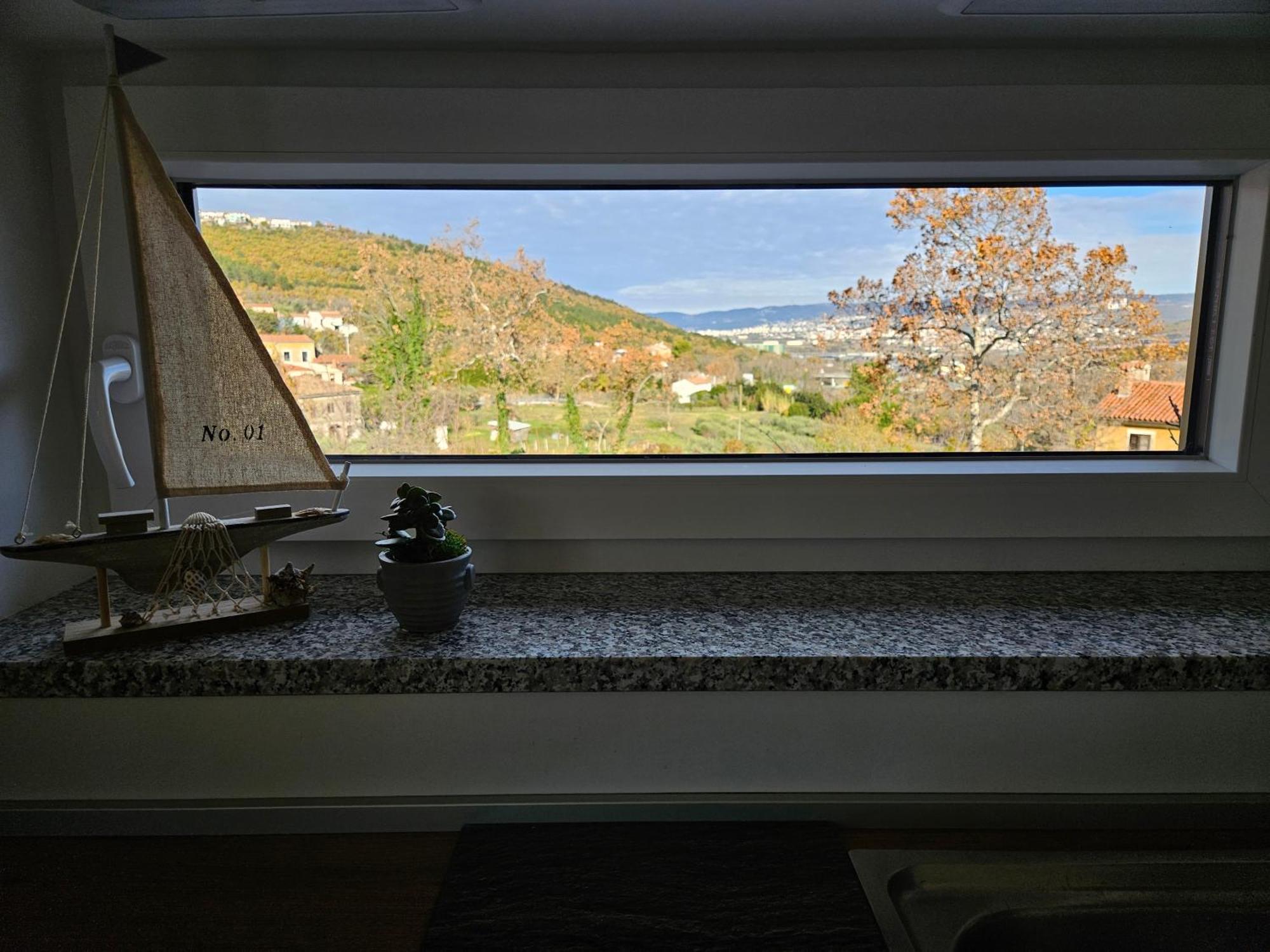 Casa Miranda - Family Comfort In A Quiet Area, Near The Sea, With Bbq And Free Parking Zgornje Skofije Exterior foto